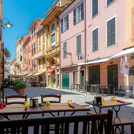La Battigia - Terrazzo Al Confine Col Mare E Vista Sestri Levante